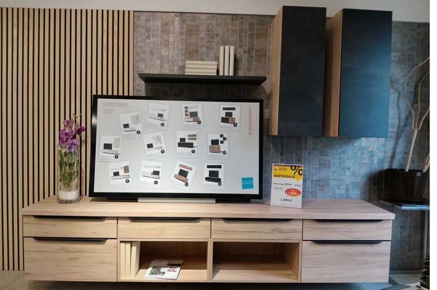 Dnevni regal Nobilia/Riva 